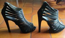 Sandalo nero gioiello usato  Pontedera