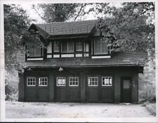 1963 Press Photo A garagem com apartamento no segundo andar - cva69967 comprar usado  Enviando para Brazil