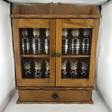 Estante de madera vintage con cajón + 12 botellas de vidrio etiquetadas colgantes de pared segunda mano  Embacar hacia Argentina