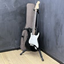 Guitarra elétrica usada Fender Squier Bullet Strat Stratocaster com estojo preto branco, usado comprar usado  Enviando para Brazil