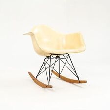 Cadeira C. 1956 Herman Miller Eames RAR braço de balanço concha em pergaminho fibra de vidro comprar usado  Enviando para Brazil