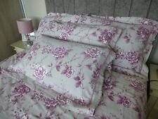 King size Christy duvet set fully reversible. 1 duvet cover 4 Oxford pillowcases for sale  Shipping to South Africa