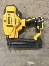 Pregador Brad DEWALT 20V MAX XR calibre 18 (somente ferramenta) - DCN680B comprar usado  Enviando para Brazil