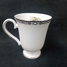 Lenox Serpentine Platinum Bone China Caneca Accent Raised Esmalte Pontos Novos, usado comprar usado  Enviando para Brazil