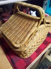 LARGE VINTAGE DOUBLE LIDDED WICKER PICNIC BASKET WITH 4 CLOTH PLACEMATS  for sale  Shipping to South Africa