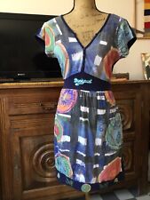 Belle robe desigual d'occasion  Saint-Ouen