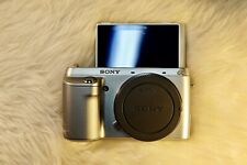 Câmera Sem Espelho Sony Alpha NEX-F3 Prata (CORPO + 1 Bateria + Carregador / N Estado Perfeito), usado comprar usado  Enviando para Brazil