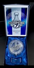 Disco de cristal Tampa Bay Lightning 2020 Stanley Cup Champions juego usado hielo certificado de autenticidad segunda mano  Embacar hacia Argentina