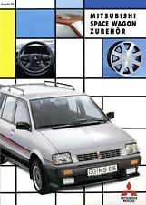 Mitsubishi Space Wagon Zubehör 1990 4/90 D brochure accessories accessoires comprar usado  Enviando para Brazil