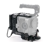 Usado, Gaiola de câmera Tilta para Sony FX6 kit avançado com placa de bateria montagem em V CAIXA ABERTA comprar usado  Enviando para Brazil