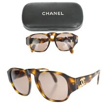 Chanel logo sunglasses d'occasion  Expédié en Belgium