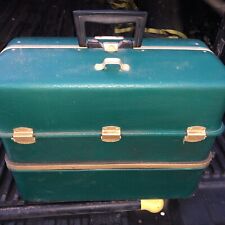 VINTAGE UMCO 1000U GREEN FISHING TACKLE BOX  With BOTTOM for sale  Shipping to South Africa