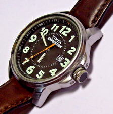 Reloj militar para hombre Timex Expedition con indicador de fecha se ve y funciona fabuloso BONITO, usado segunda mano  Embacar hacia Argentina