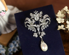 Broche pendentif floral d'occasion  Paris VI