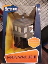Usado, Luz de parede Doctor Dr Who 3D Tardis 9” altura janelas lanterna flashes BBC comprar usado  Enviando para Brazil