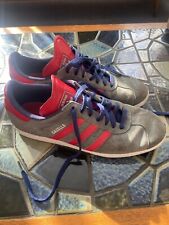 Tênis Adidas Gazelle cinza vermelho azul marinho masculino EUA 10 sapatos comprar usado  Enviando para Brazil