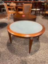 Round end table for sale  Cleveland