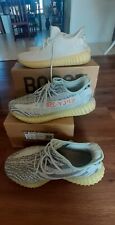 Pairs yeezy 350 for sale  Sharpsburg