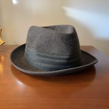 Magnifique chapeau mossant d'occasion  Sérignan