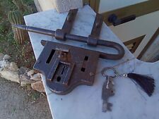 Antica serratura catenaccio usato  Terrasini