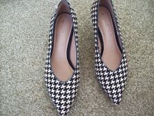 dogtooth shoes for sale  THORNTON-CLEVELEYS