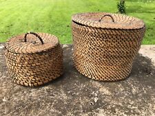 Usado, Par de cestas francesas antigas com tampa enroladas de palha de centeio tecidas à mão c1900s comprar usado  Enviando para Brazil