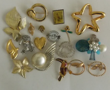 Vintage/Now Jewelry Brooches Pins Lot Of 18 Variety Some Designer Signed #LT156 for sale  Shipping to South Africa