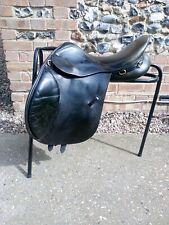 Close contact saddle for sale  NEWMARKET
