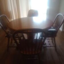 Dining Room Table Circular 42" Diameter w/ 3 Chairs Solid Wood for sale  Shipping to South Africa