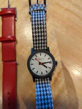 Usado, Relógio feminino Mondaine Essence quartzo mostrador branco MS1.32110.LN com alça extra comprar usado  Enviando para Brazil