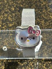 Usado, Bonito relógio da moda Hello Kitty, em forma de gatinho, com pulseira de malha prata, nova bateria comprar usado  Enviando para Brazil