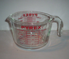 Copo de vidro de medição Pyrex - Vermelho #532 Corning - 1 litro / 1 quarto muito bom estado. comprar usado  Enviando para Brazil