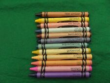 12 crayones Crayola, retirados, raros, difíciles de encontrar, Umber crudo, azul cadete, ver foto segunda mano  Embacar hacia Argentina