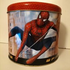 Grande boîte spiderman. d'occasion  Chaumont