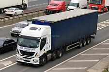 T32 truck photo for sale  LEEDS