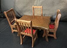 Usado, Mesa e 4 cadeiras vermelhas de madeira para sala de jantar Concord escala 1/12 comprar usado  Enviando para Brazil