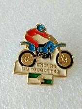 Pin lapel pin d'occasion  Lille-