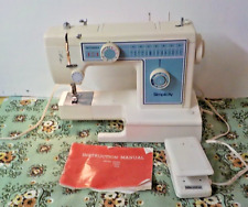 Simplicity sewing machine d'occasion  Expédié en Belgium
