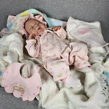 Usado, Boneca Reborn Baby Huti B A.D.G 04 silicone anatomicamente correta Ashton Drake Girl comprar usado  Enviando para Brazil