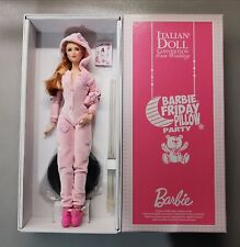 Barbie friday pillow usato  Belluno