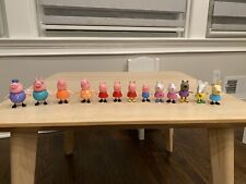 Lote de colección de 13 figuras diferentes de Peppa Pig & Friends segunda mano  Embacar hacia Argentina