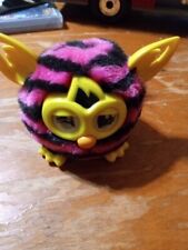 2013 Hasbro Furby Furbling Mini Bebê Rosa Preto Amarelo Brinquedo Interativo Funcionando comprar usado  Enviando para Brazil