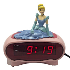 Usado, Reloj despertador digital Disney princesa Cenicienta rosa modelo DC94530 probado segunda mano  Embacar hacia Argentina