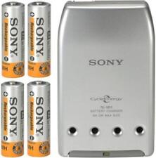 Cargador de batería Sony con 4 baterías recargables AA Ni-MH (BCG-34HLD4) segunda mano  Embacar hacia Argentina