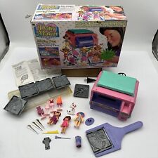 Horno de moldeo Toymax Dolly Maker Boutique 1995 con 6 moldes y extras segunda mano  Embacar hacia Mexico