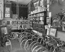Inside A Bicycle Shop 1910 Fotografia Vintage 8x10 Reimpressão comprar usado  Enviando para Brazil
