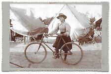 Usado, Campamento Militar Mujer y Bicicleta, Guerra Hispanoamericana, Antigua Tarjeta Gabinete Foto segunda mano  Embacar hacia Argentina
