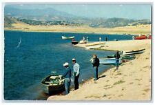 Cartão postal antigo vintage c1960 Sandy Beach pesca Lake Coast Cachuma Califórnia comprar usado  Enviando para Brazil