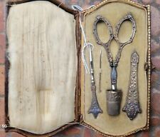 Kit de costura francês antigo prata esterlina tesoura, dedal, estojo de agulha 1800s, usado comprar usado  Enviando para Brazil