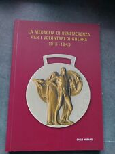 Libro militaria medaglie usato  Italia